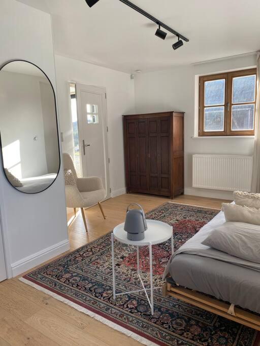 The Conservatory Cosy & Romantic Little House - Between Gent Antwerpen Brussel & Brugge *